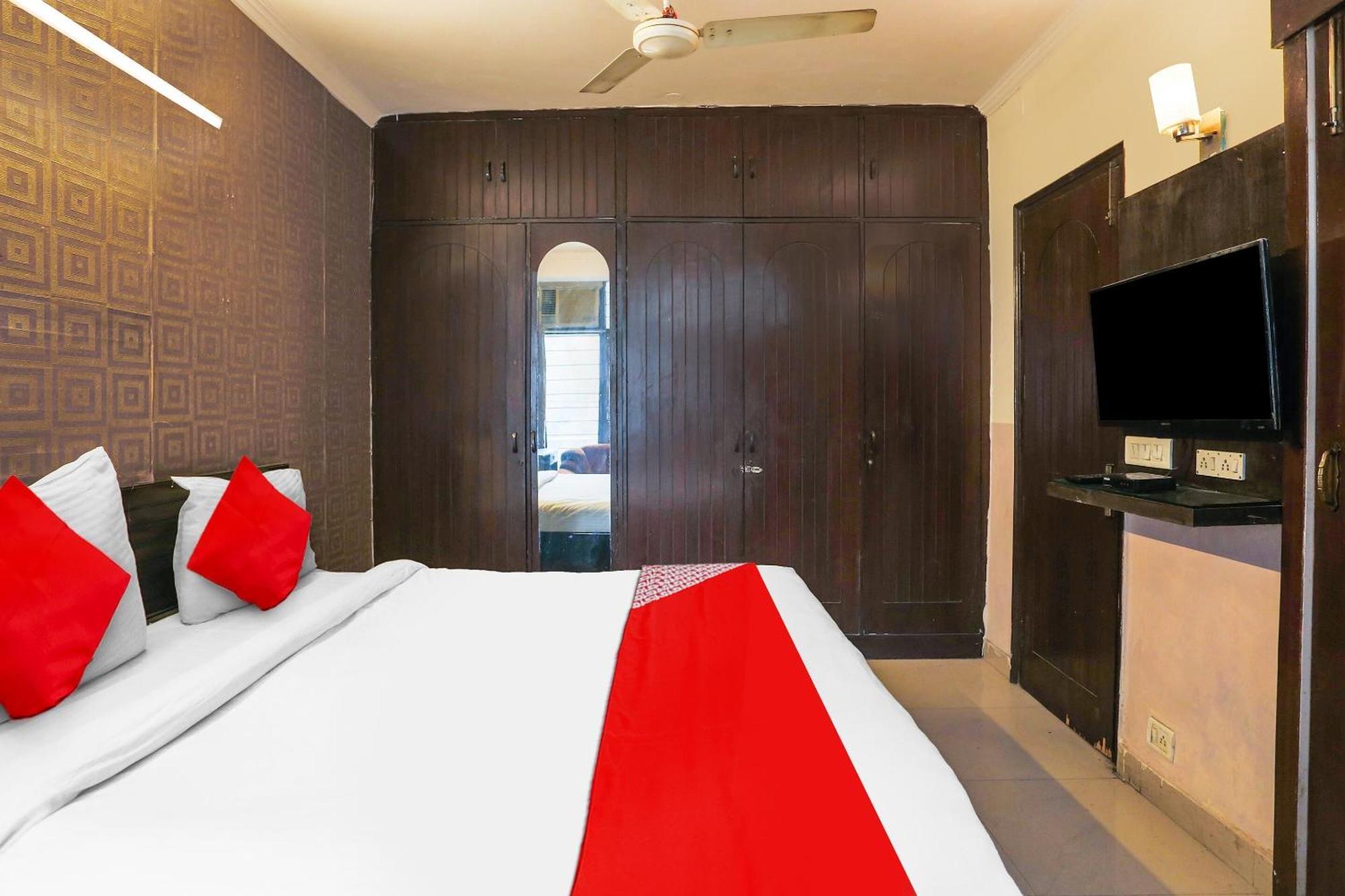 Hotel O Royal Galaxy 新德里 外观 照片