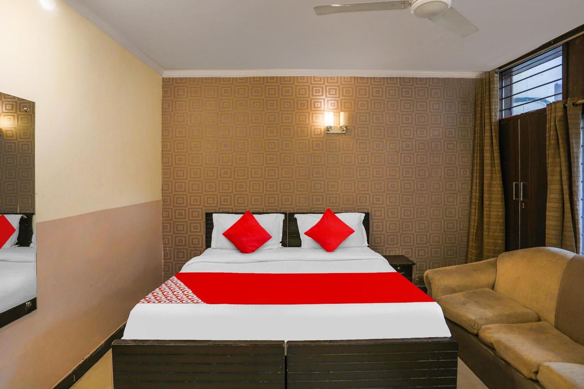 Hotel O Royal Galaxy 新德里 外观 照片