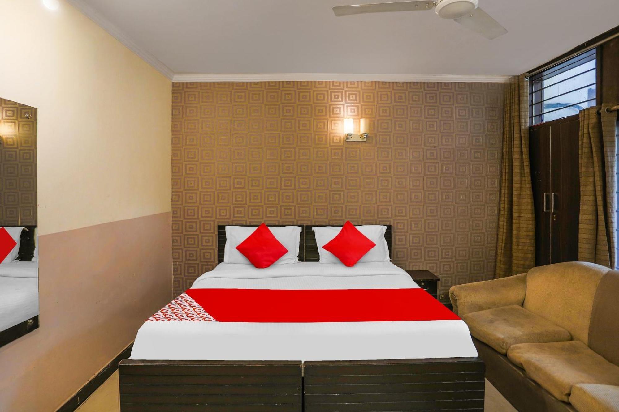 Hotel O Royal Galaxy 新德里 外观 照片